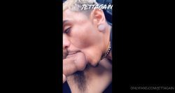 Jettagain is picking his BF at the airport 00002